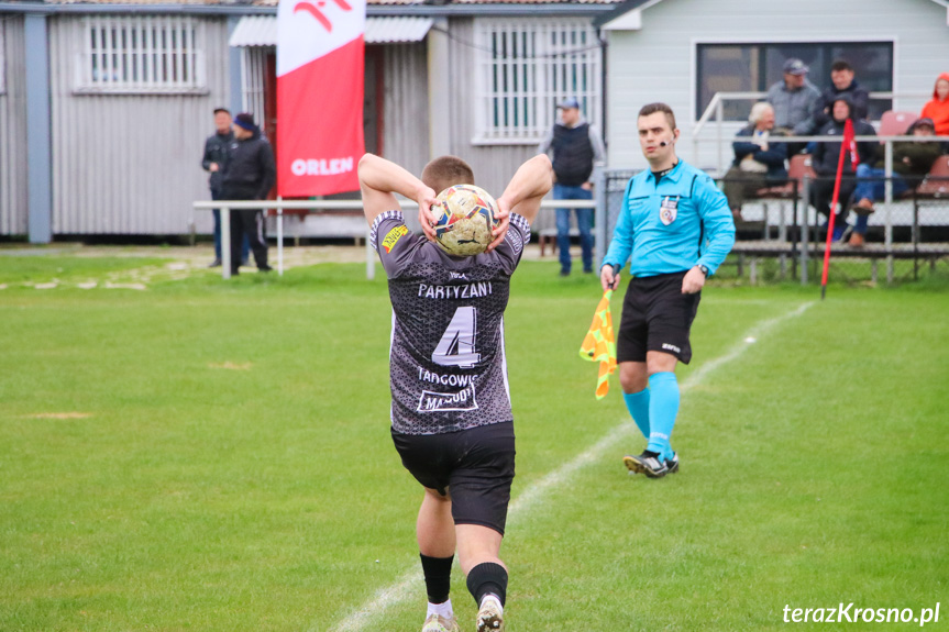 Partyzant MAL-BUD 1 Targowiska - Zamczysko Mrukowa 3:0