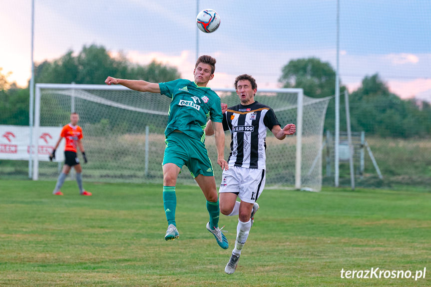 Partyzant Targowiska - Czarni 1910 Jasło 0:1