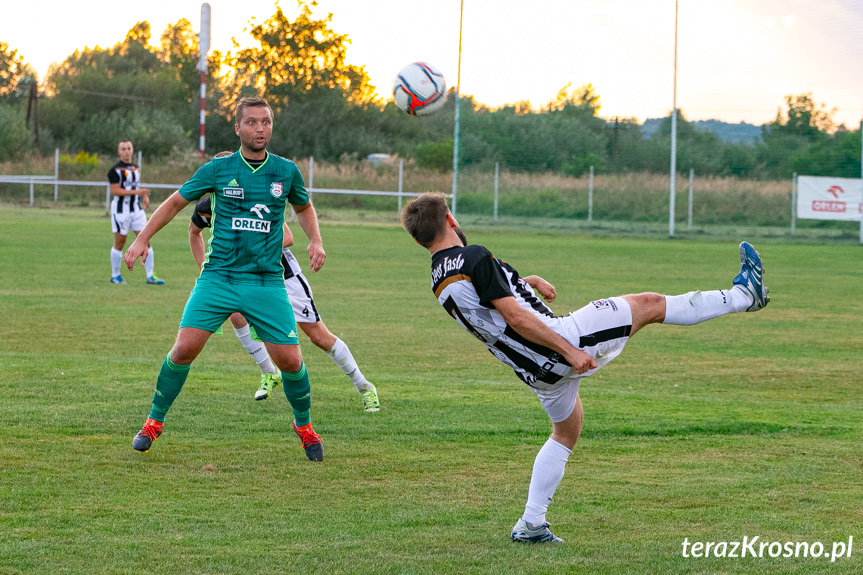 Partyzant Targowiska - Czarni 1910 Jasło 0:1