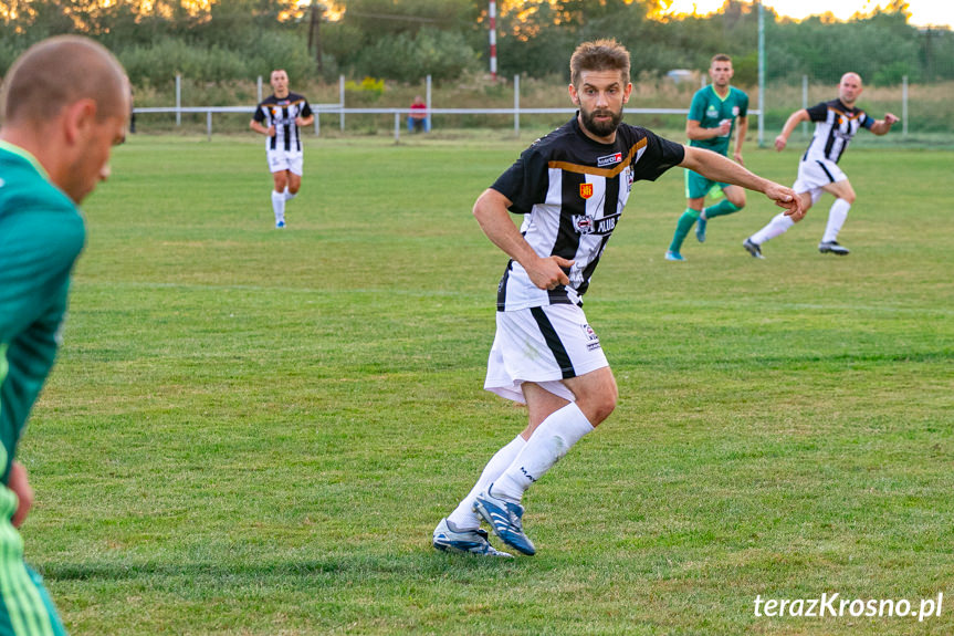 Partyzant Targowiska - Czarni 1910 Jasło 0:1