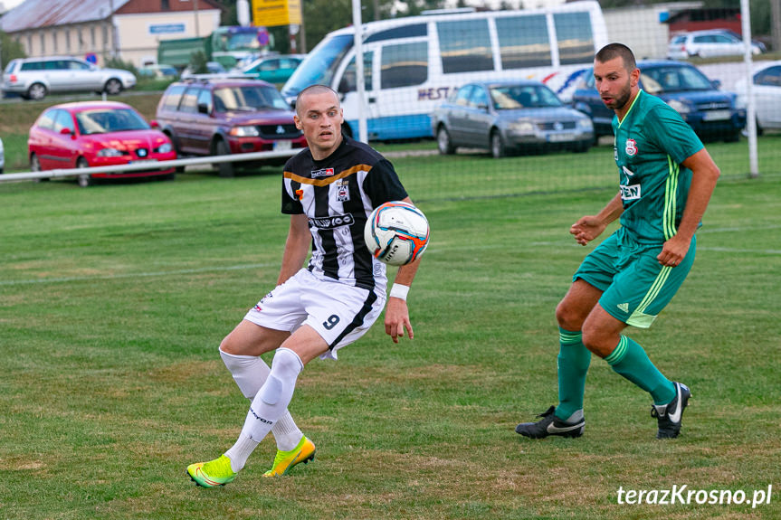 Partyzant Targowiska - Czarni 1910 Jasło 0:1