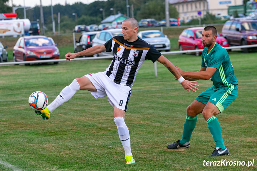 Partyzant Targowiska - Czarni 1910 Jasło 0:1