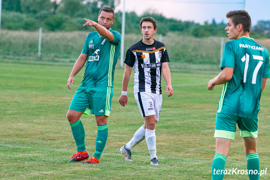 Partyzant Targowiska - Czarni 1910 Jasło 0:1