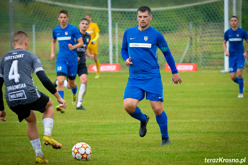 Partyzant Targowiska - Karpaty Krosno 1:2