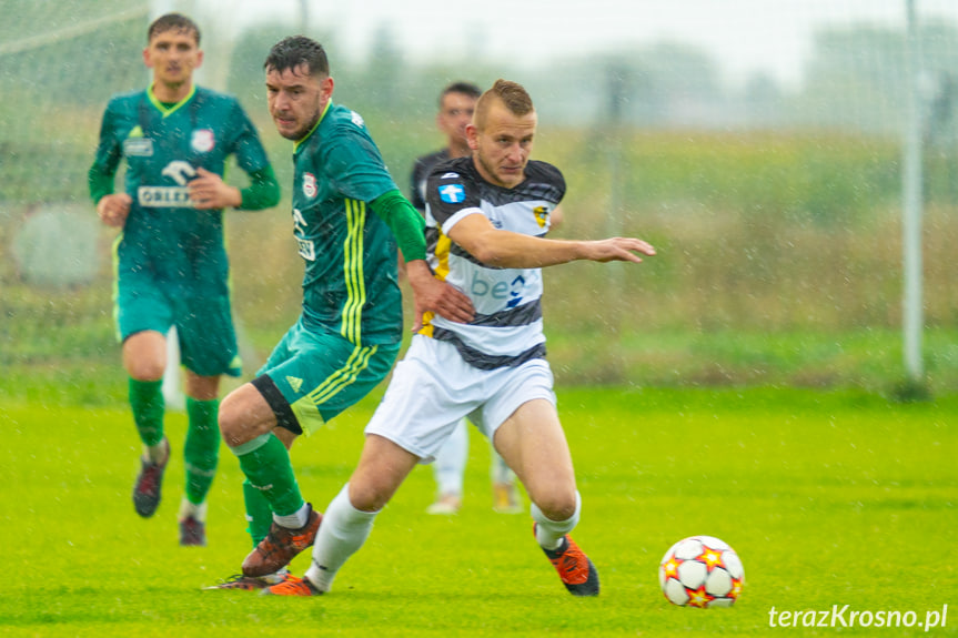 Partyzant Targowiska - Przełom Besko 1:3