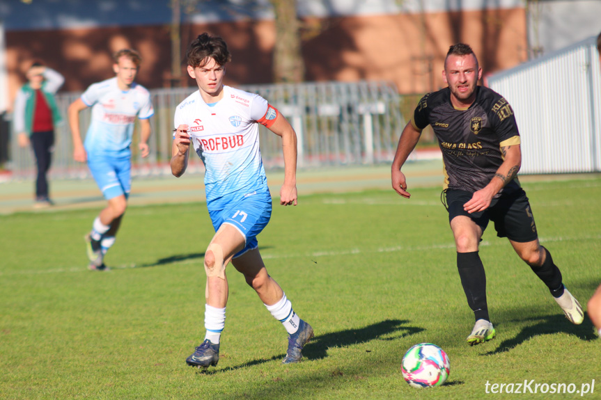 Pasja Krosno - Beniaminek Krosno 2-1