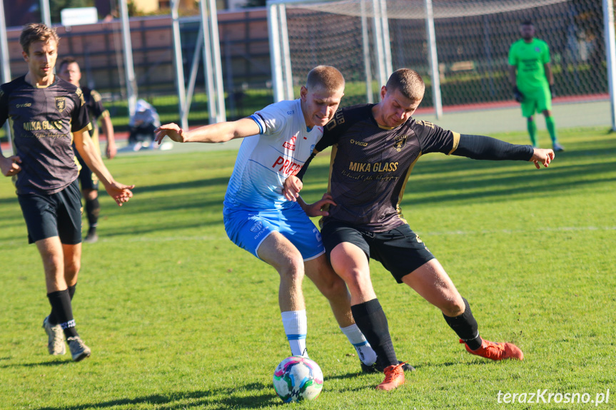 Pasja Krosno - Beniaminek Krosno 2-1