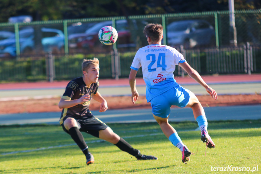 Pasja Krosno - Beniaminek Krosno 2-1