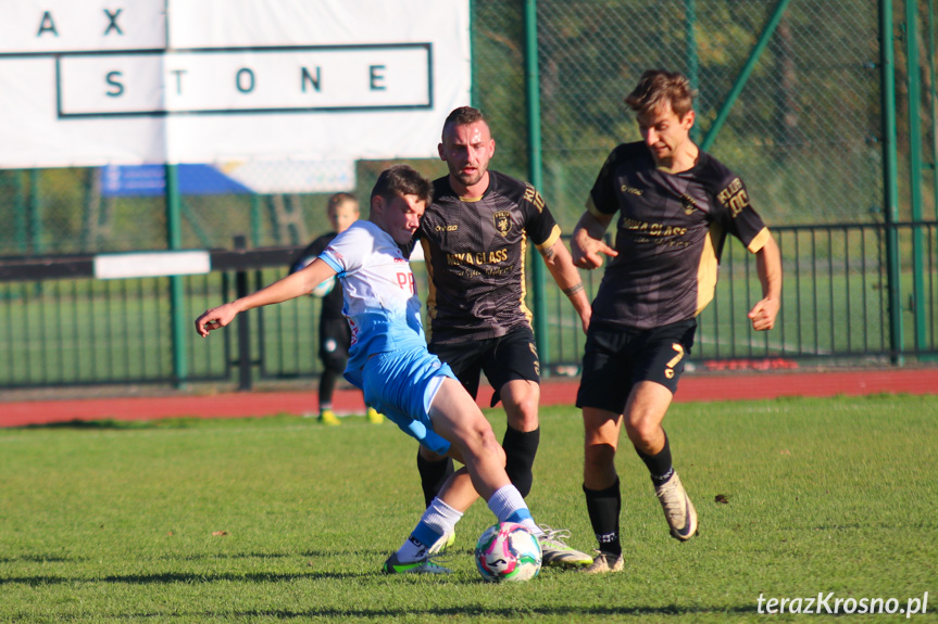 Pasja Krosno - Beniaminek Krosno 2-1