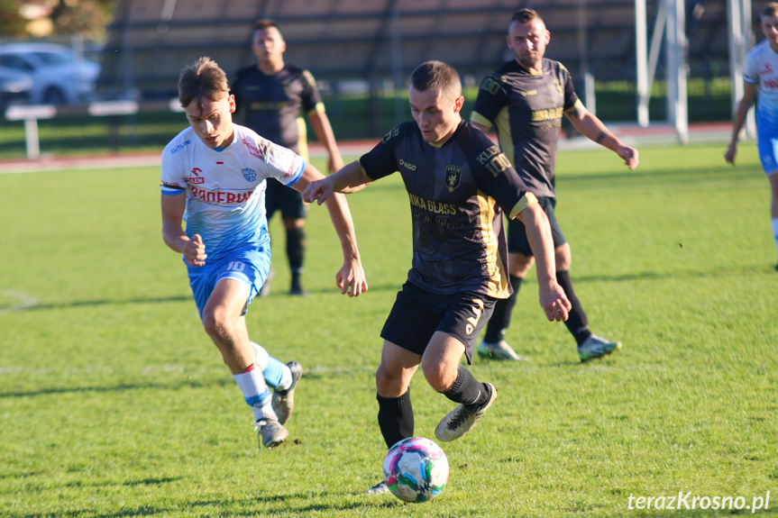 Pasja Krosno - Beniaminek Krosno 2-1