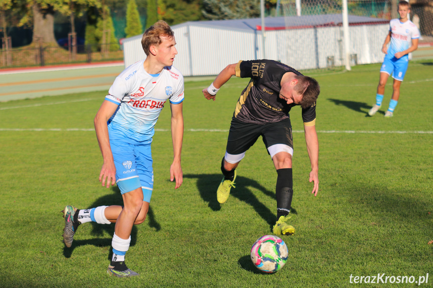 Pasja Krosno - Beniaminek Krosno 2-1