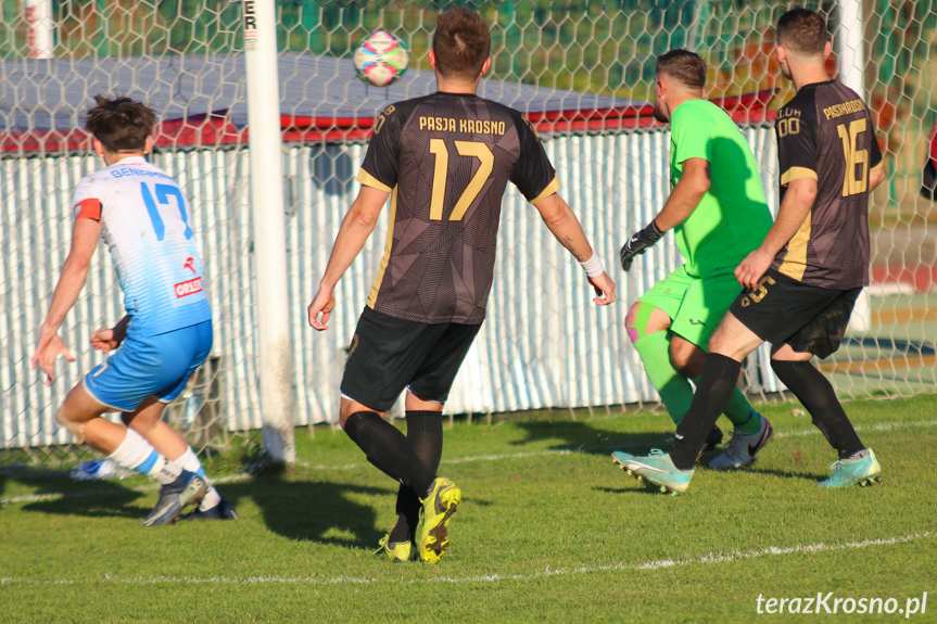 Pasja Krosno - Beniaminek Krosno 2-1