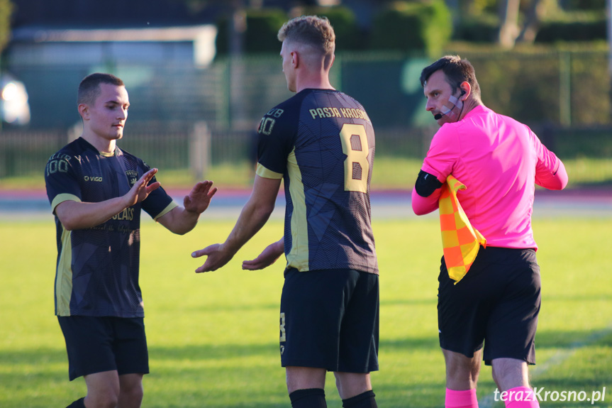 Pasja Krosno - Beniaminek Krosno 2-1