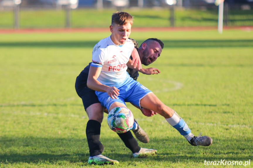 Pasja Krosno - Beniaminek Krosno 2-1