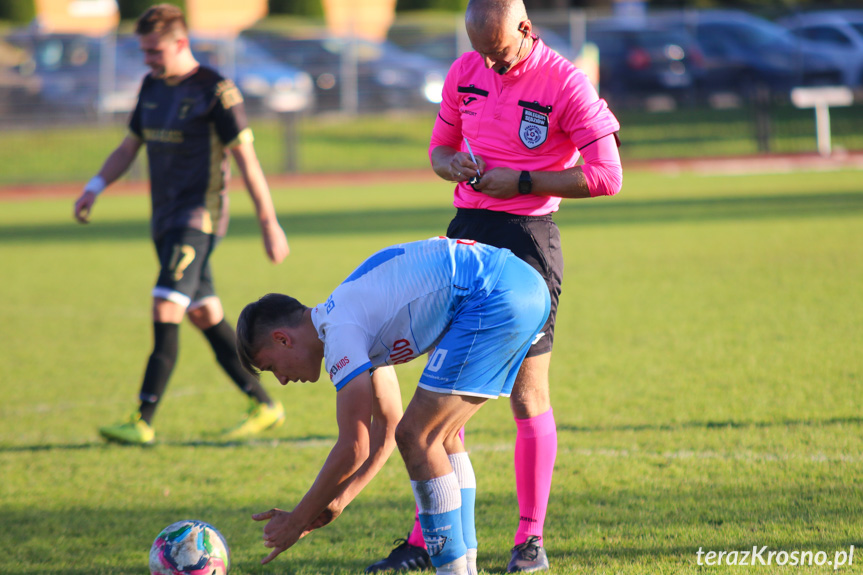 Pasja Krosno - Beniaminek Krosno 2-1