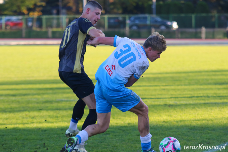 Pasja Krosno - Beniaminek Krosno 2-1