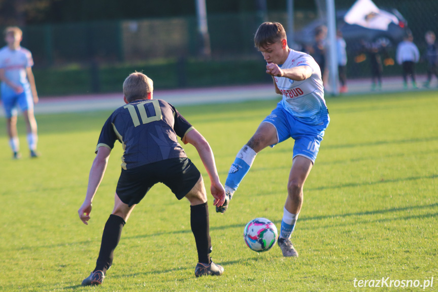 Pasja Krosno - Beniaminek Krosno 2-1