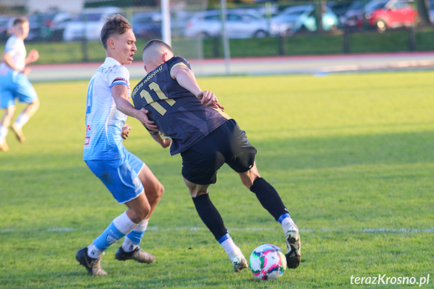 Pasja Krosno - Beniaminek Krosno 2-1