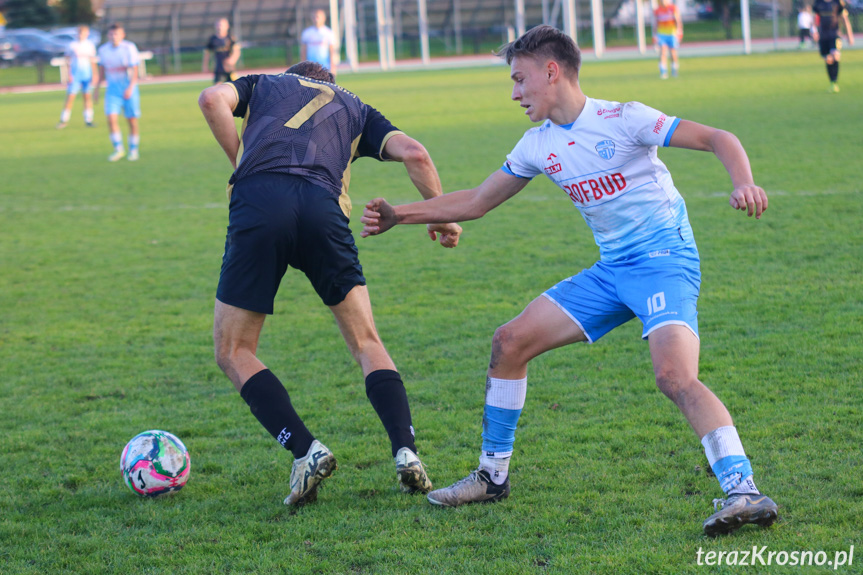 Pasja Krosno - Beniaminek Krosno 2-1