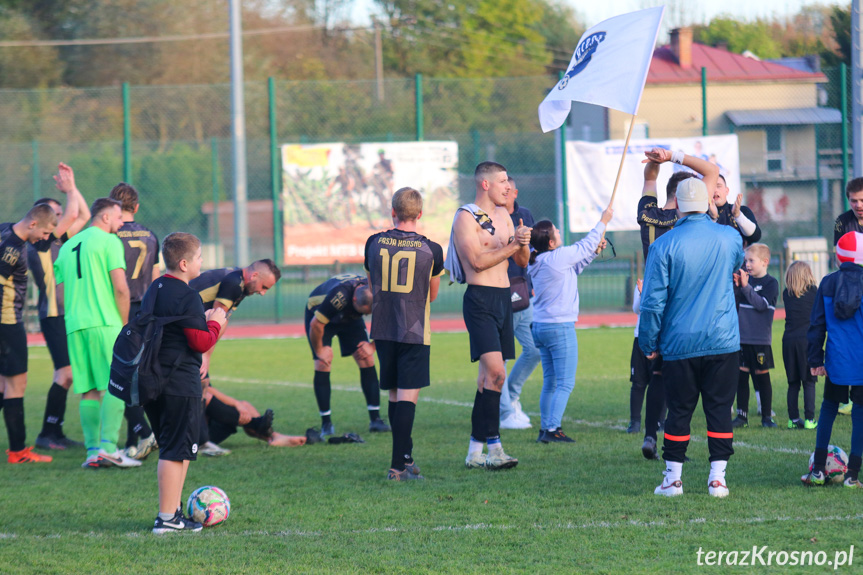 Pasja Krosno - Beniaminek Krosno 2-1