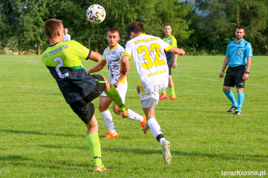 Piastovia Miejsce Piastowe - Grabowianka Grabówka 0:4