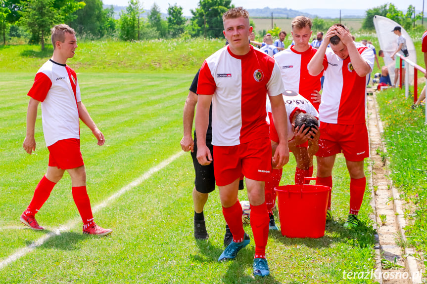 Piastovia Miejsce Piastowe - LKS Głowienka 0:1