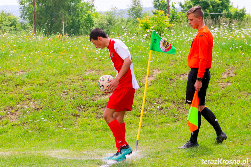 Piastovia Miejsce Piastowe - LKS Głowienka 0:1