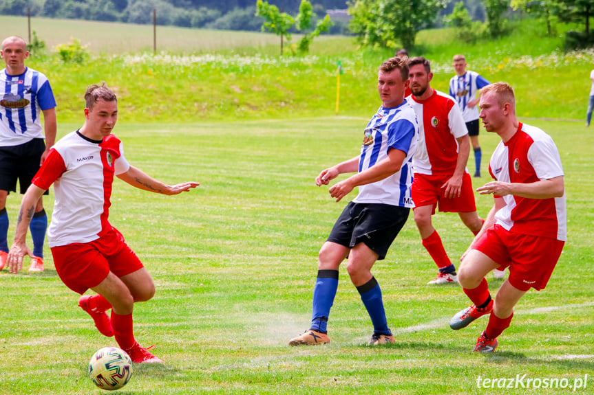 Piastovia Miejsce Piastowe - LKS Głowienka 0:1