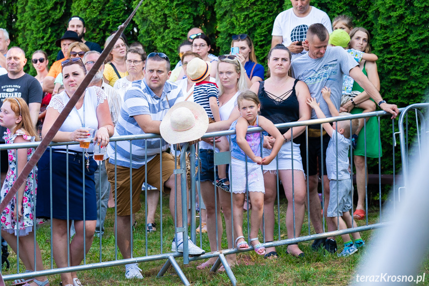 Piękni i Młodzi - Łężany, Familiada bez Granic