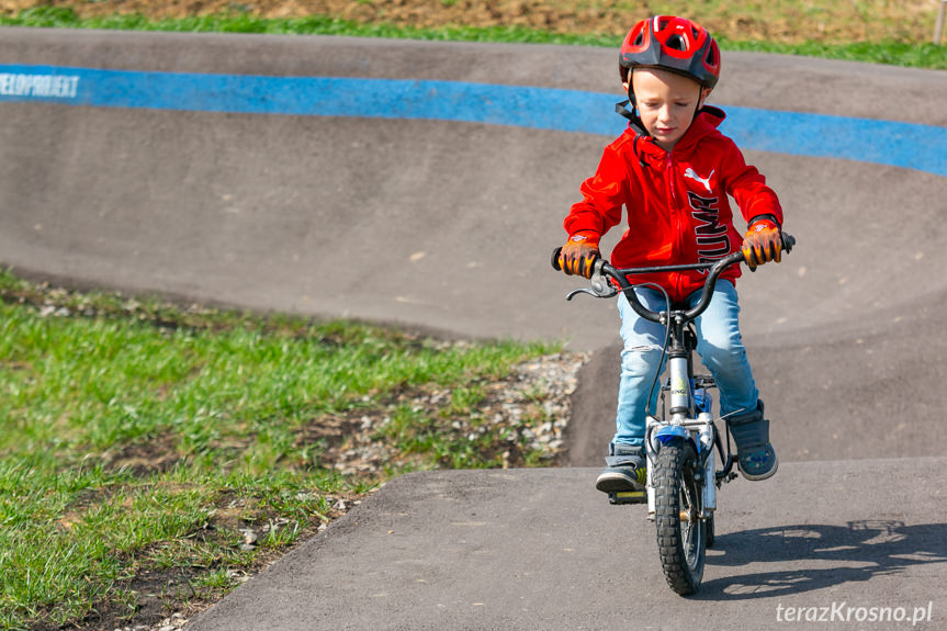 Pierwsze zawody na torze pumptrack w Miejscu Piastowym