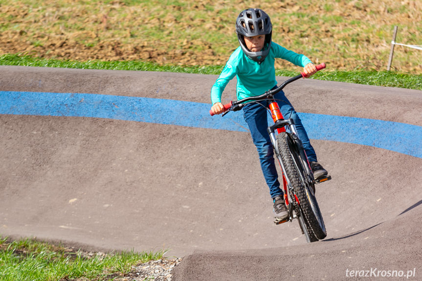 Pierwsze zawody na torze pumptrack w Miejscu Piastowym