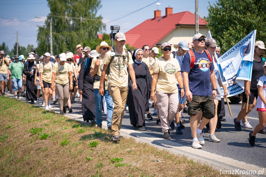 Pieszo w intencji trzeźwości narodu. Z Warszawy do Miejsca Piastowego