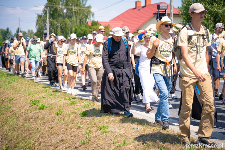 Pieszo w intencji trzeźwości narodu. Z Warszawy do Miejsca Piastowego