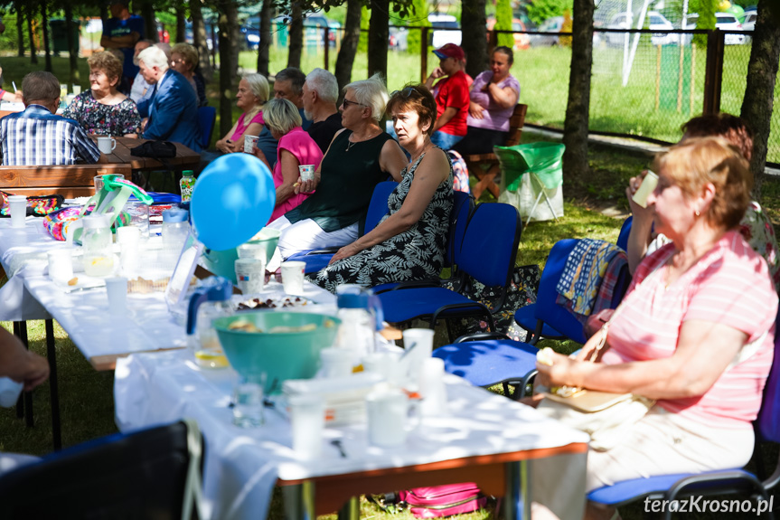 Piknik wakacyjny na Osiedlu Stefana Grota - Roweckiego w Krośnie