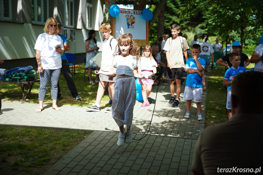 Piknik wakacyjny na Osiedlu Stefana Grota - Roweckiego w Krośnie