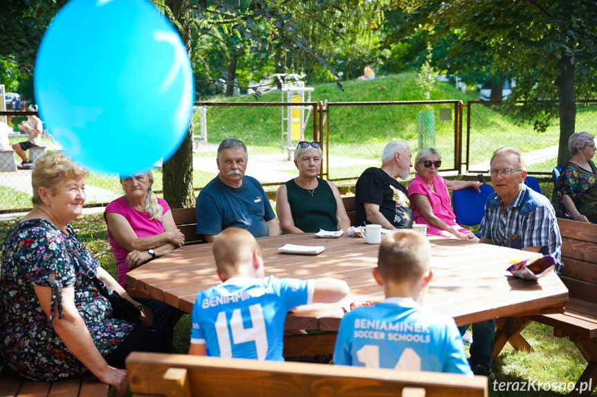 Piknik wakacyjny na Osiedlu Stefana Grota - Roweckiego w Krośnie