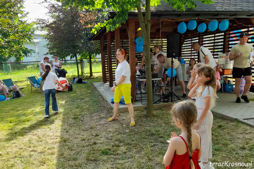 Piknik wakacyjny na Osiedlu Stefana Grota - Roweckiego w Krośnie