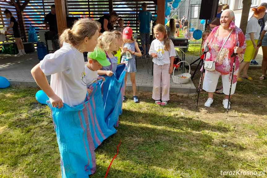 Piknik wakacyjny na Osiedlu Stefana Grota - Roweckiego w Krośnie