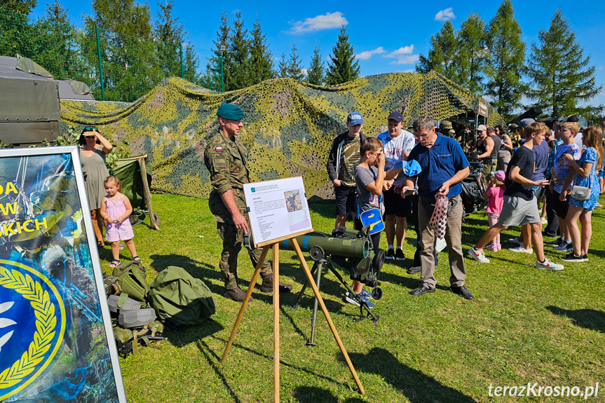 Piknik wojskowy w Miejscu Piastowym