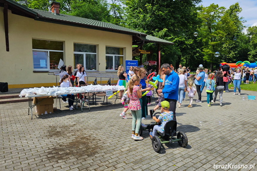 Piknik z okazji Dnia Dziecka w Krośnie