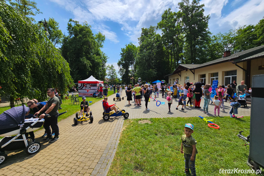 Piknik z okazji Dnia Dziecka w Krośnie