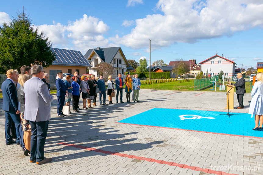 Poświęcenie i oddanie do użytku nowego budynku użyteczności publicznej w Pustynach