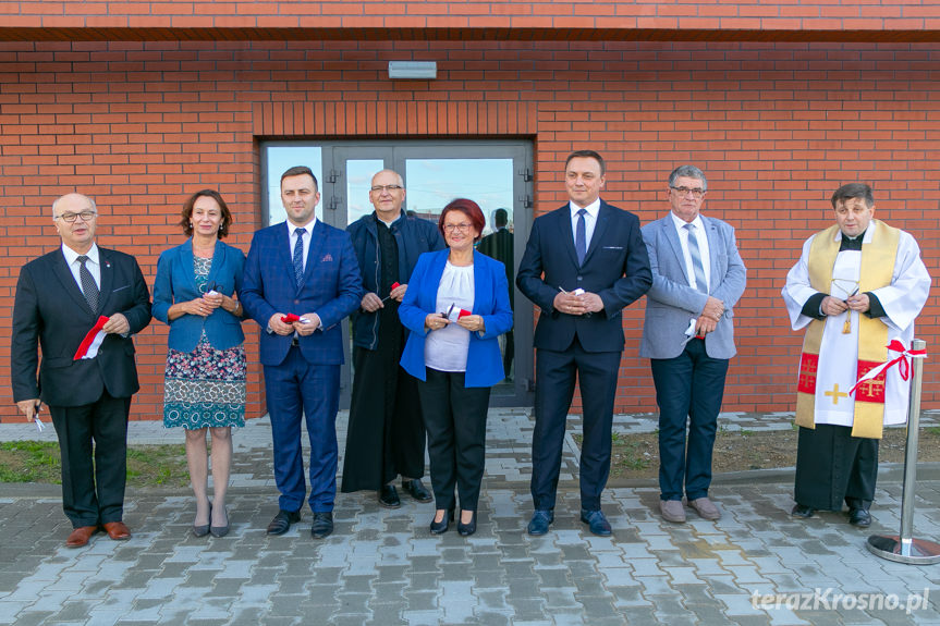 Poświęcenie i oddanie do użytku nowego budynku użyteczności publicznej w Pustynach