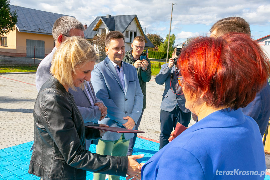 Poświęcenie i oddanie do użytku nowego budynku użyteczności publicznej w Pustynach