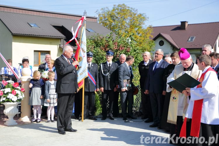 Poświęcenie kapliczki we Wróbliku Królewskim