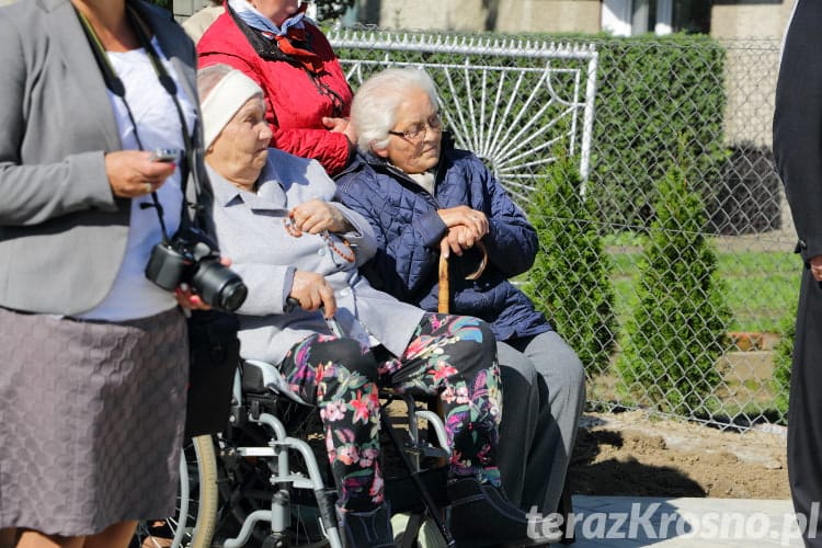 Poświęcenie kapliczki we Wróbliku Królewskim