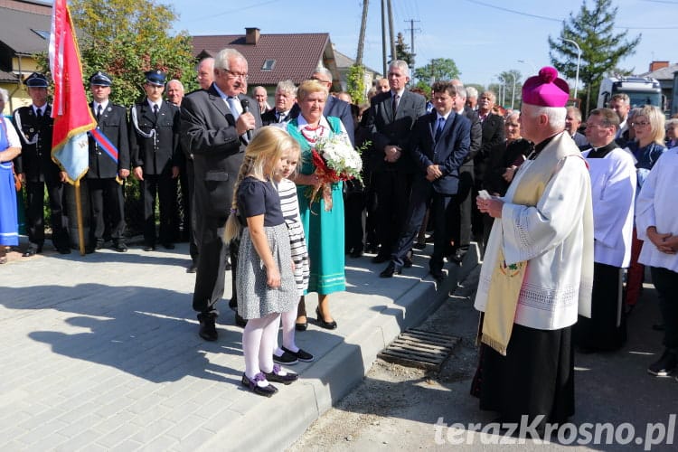 Poświęcenie kapliczki we Wróbliku Królewskim