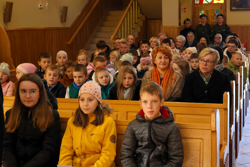 Poświęcenie odrestaurowanego pomnika w Króliku Polskim