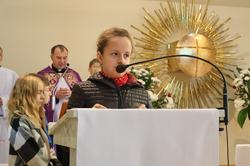 Poświęcenie odrestaurowanego pomnika w Króliku Polskim