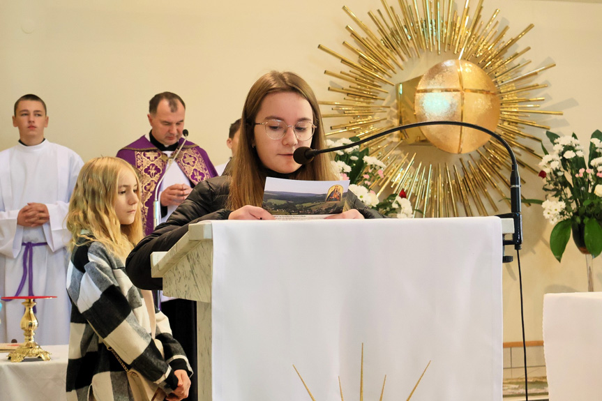 Poświęcenie odrestaurowanego pomnika w Króliku Polskim